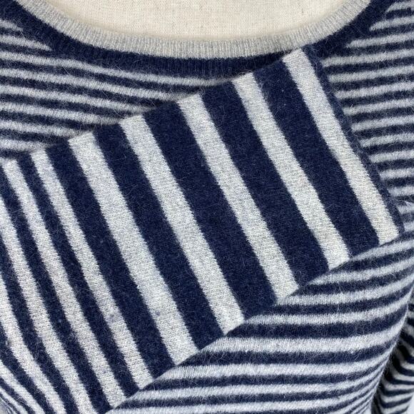 Lucy & Laurel Lambswool Sweater Mixed Striped Navy Blue & Cream Women Sz Lg - Picture 6 of 10